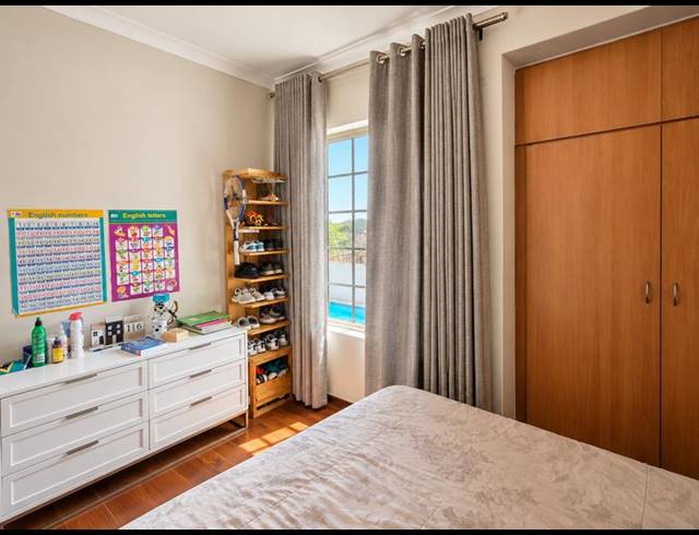 3 BEDROOM TOWNHOUSE FOR SALE IN KOSMOSDAL